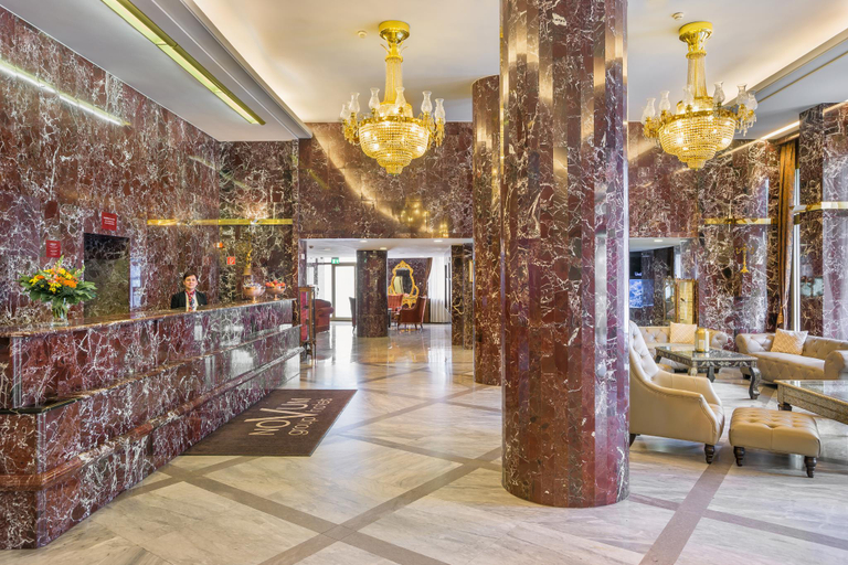Public Area 3, Hotel Unique Dortmund Hauptbahnhof, Dortmund