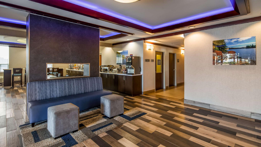 Public Area 2, Best Western Plus Barrie, Simcoe
