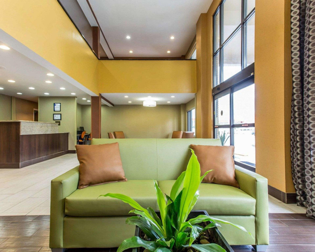 Public Area 2, Quality Inn Lincolnton, Lincoln
