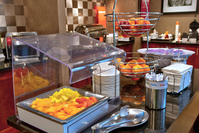 Food & Drinks 5, Hampton Inn & Suites Jacksonville-Beach Boulevard/Mayo Clinic Area, Duval