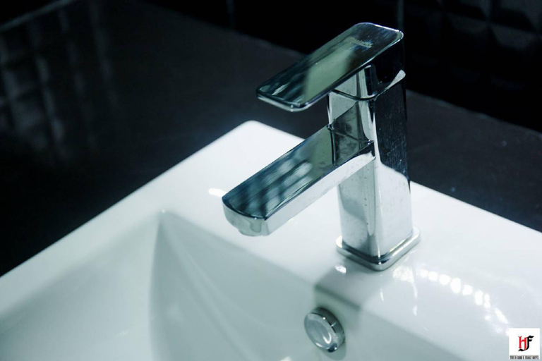 Bathroom 4, The Harbour Front Hotel, Muang Surat Thani