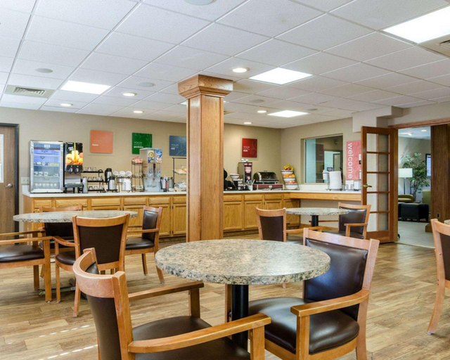 Public Area 3, Comfort Inn Garden City, Finney
