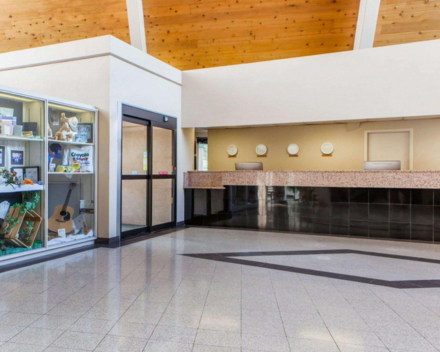 Public Area 4, Parkview Inn and Conference Center, Lehigh