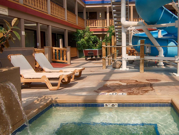 Public Area 3, AmericInn by Wyndham La Crosse Riverfront-Conference Center, La Crosse