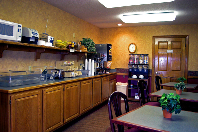 Others 5, Americas Best Value Inn York, York