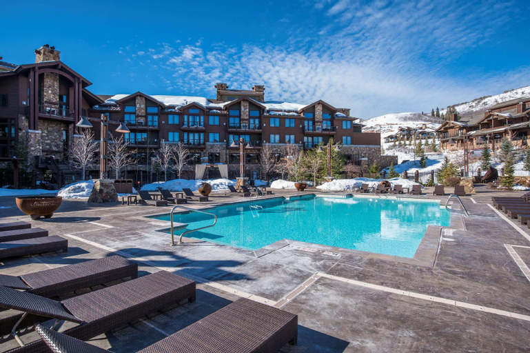 Waldorf Astoria Park City, Summit
