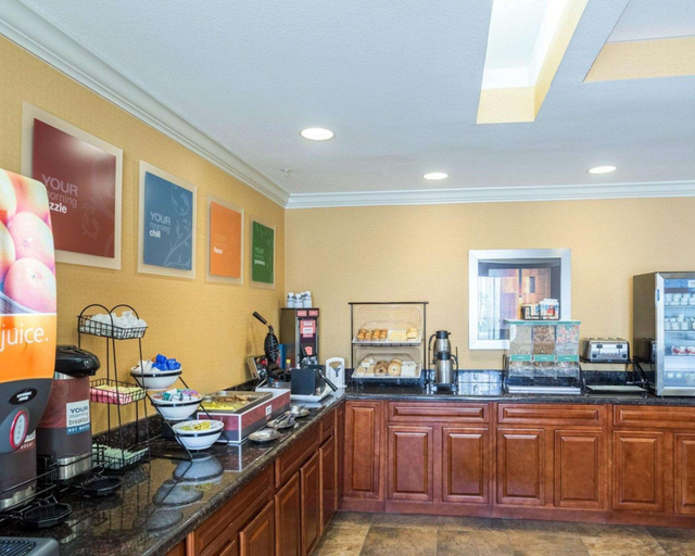 Food & Drinks 4, Quality inn, Donaldsonville- Gonzales, Ascension
