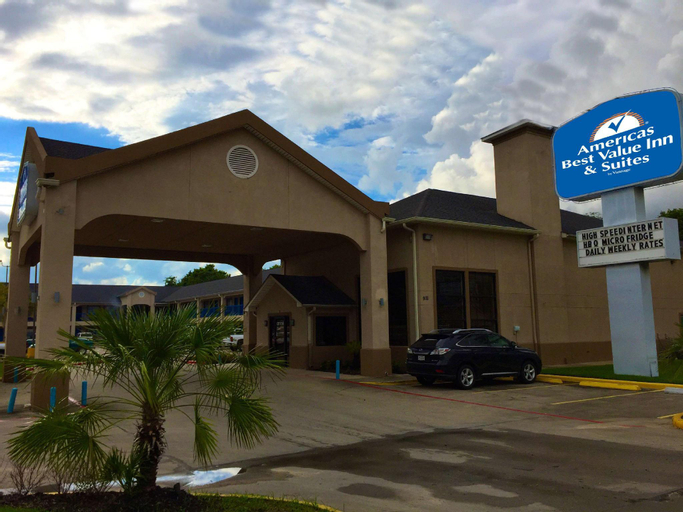 Exterior & Views 4, Americas Best Value Inn & Suites Mont Belvieu Houston, Chambers