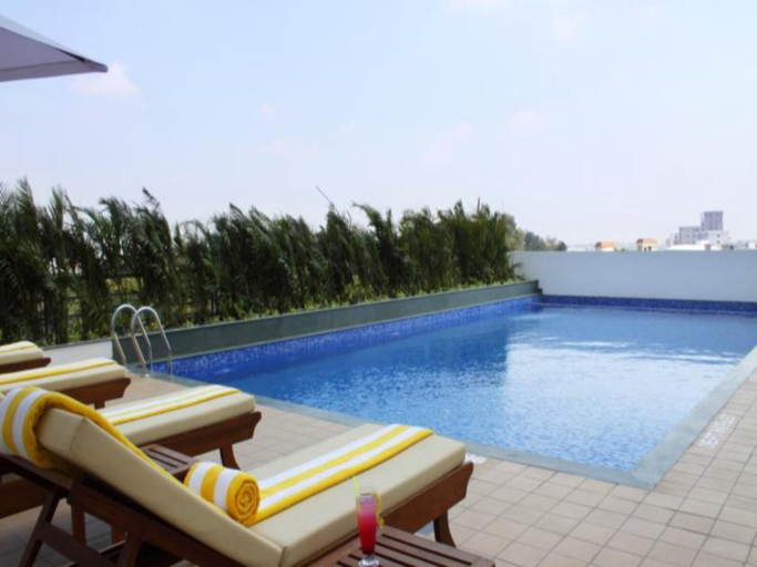 Sport & Beauty 2, Lemon Tree Hotel Whitefield, Bangalore