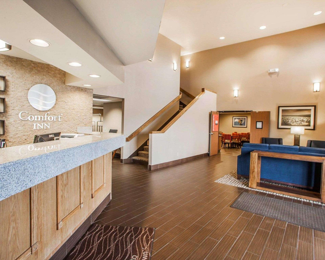 Public Area 2, Comfort Inn Marshalltown South, Marshall