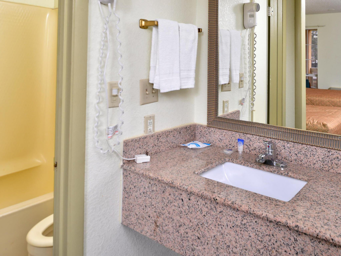 Bathroom 4, Americas Best Value Inn Anderson, SC, Anderson