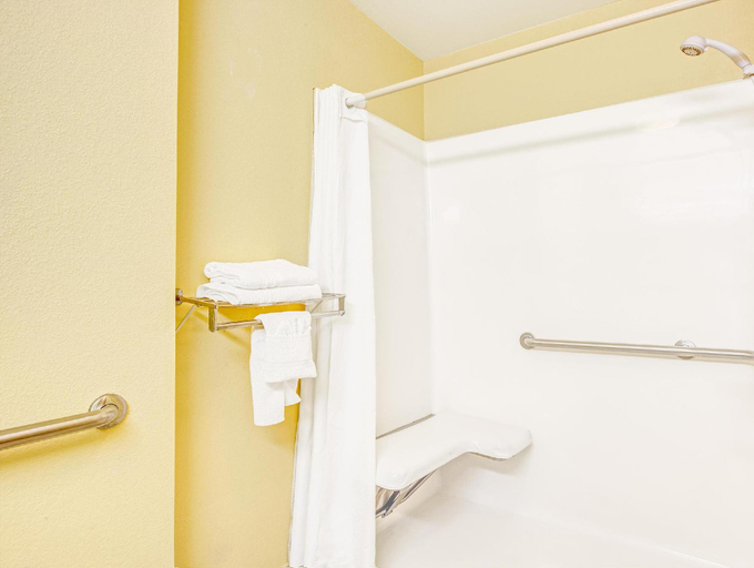 Bathroom 4, Best Western Rock Hill, York