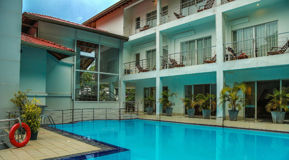 Sport & Beauty 5, Senani Hotel, K.F.G. & G. Korale