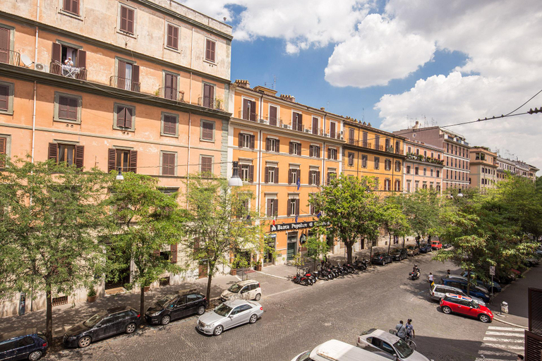 Exterior & Views 2, Bb Portafortuna, Rome