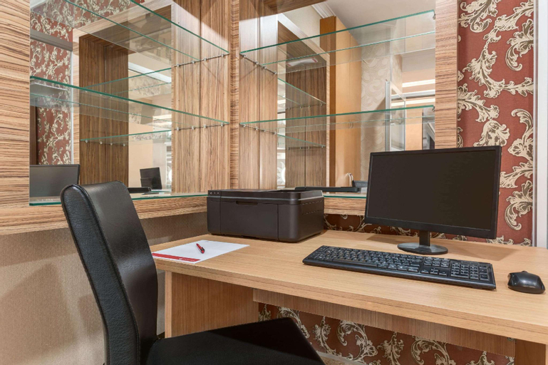 Public Area 4, Ramada by Wyndham Usak, Merkez