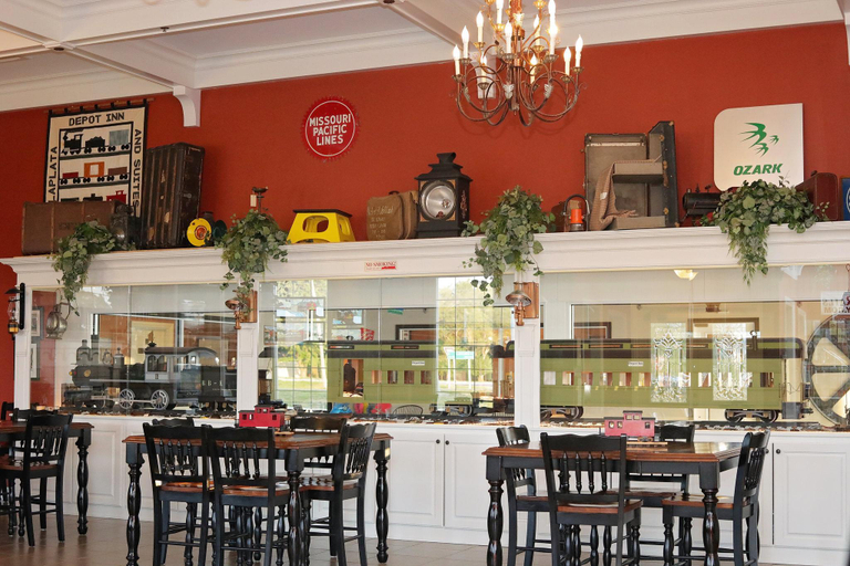Food & Drinks 5, Depot Inn & Suites, Macon