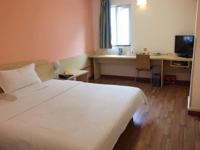Bedroom 3, 7 Days Inn Foshan Nanhai Haisan West Road Qiangui Plaza, Foshan