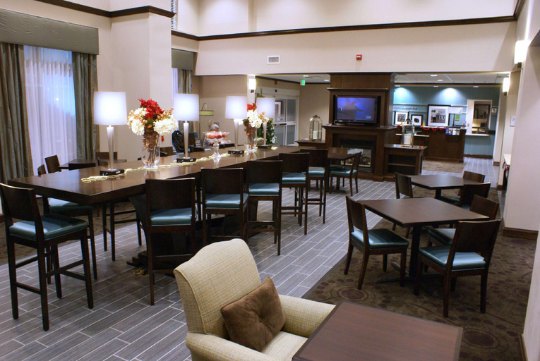 Food & Drinks 4, Hampton Inn & Suites Suisun City Waterfront, Solano