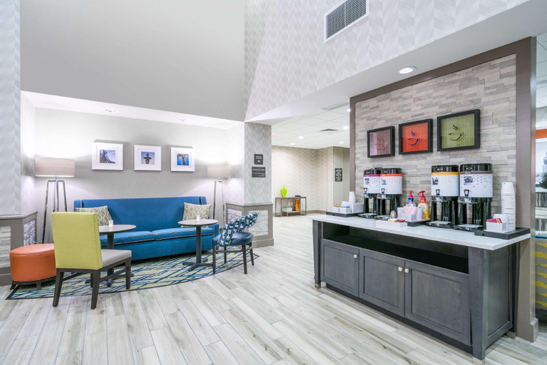 Public Area 2, Hampton Inn & Suites Glenarden/Washington DC, Prince George's