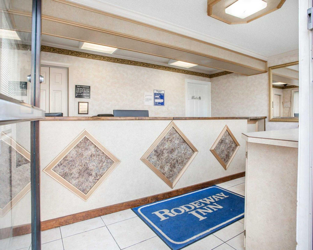 Public Area 2, Economy Motel, Atlantic
