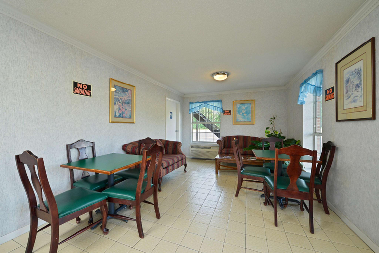 Public Area 2, Americas Best Value Inn Winnsboro, SC, Fairfield
