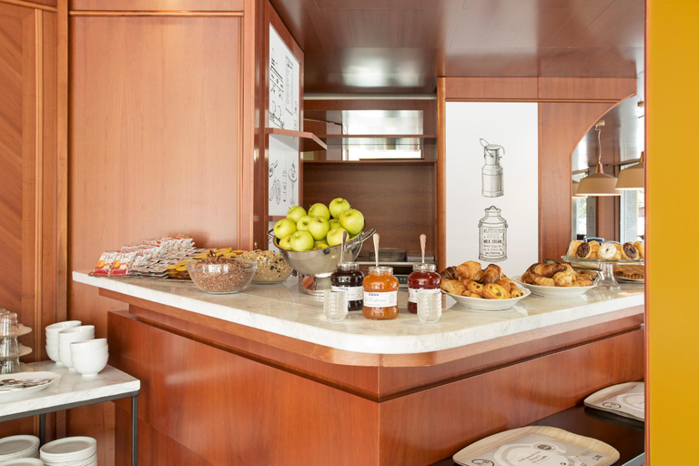 Food & Drinks 5, B&B Hotel Modena, Modena