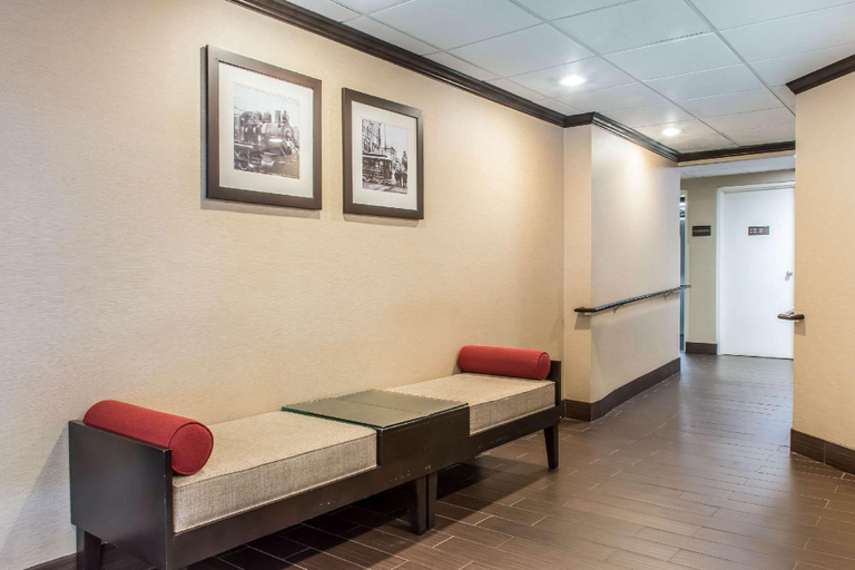 Public Area 2, Spark by Hilton Clarks Summit, Lackawanna