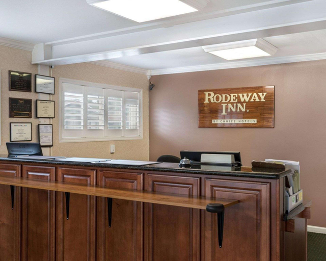 Public Area 2, Rodeway Inn Chincoteague, Accomack