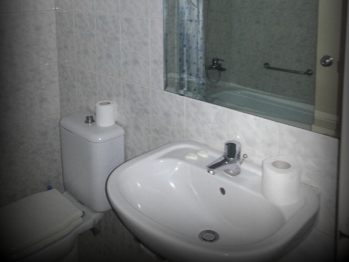 Bathroom 4, Dweik Hotel 2, Aqaba