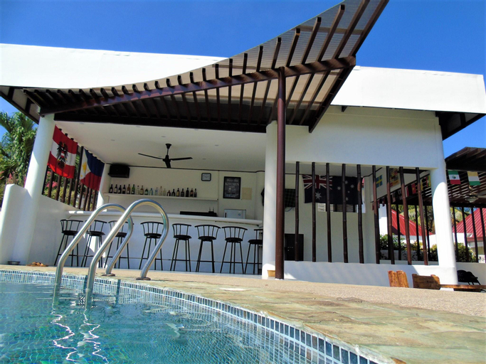 Phaidon Beach Resort, Pandan