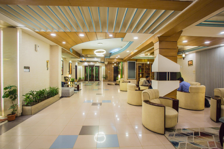 Public Area 2, Tropical Daisy, Dhaka