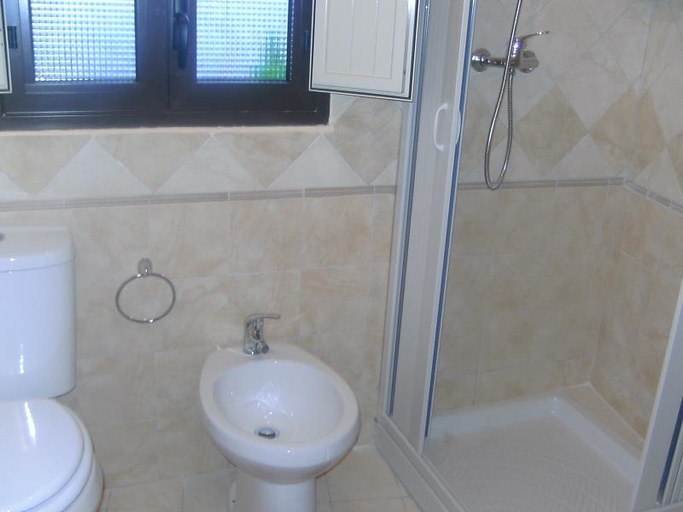 Bathroom 2, Bed & Breakfast da Rosa, Catania
