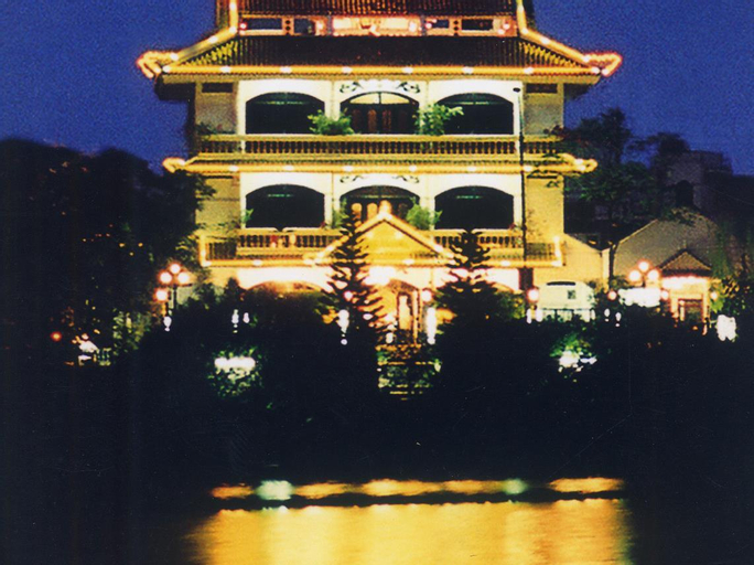Dragon Hotel, Tây Hồ