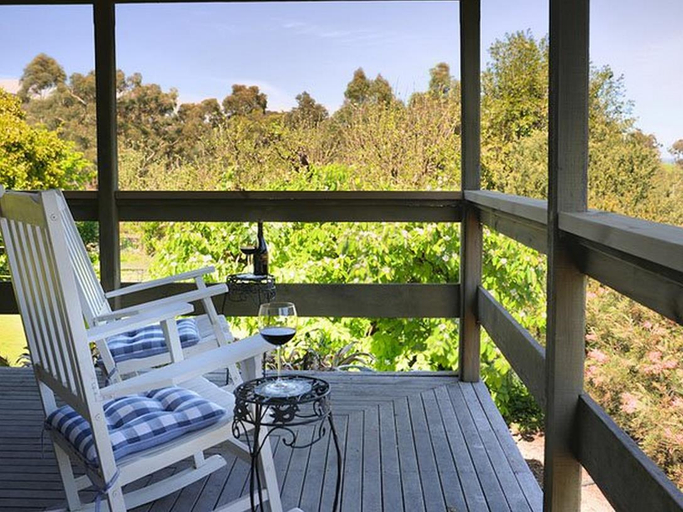 Others 3, Lavender Farm Hotel, Yarra Ranges - North