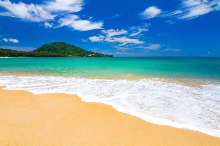 Dang Sea Beach Resort, Phuket Island