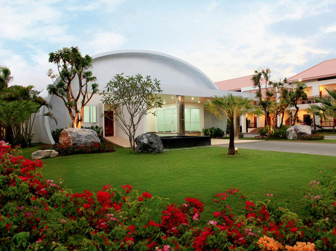 Sport & Beauty 2, Fuengfah Riverside Gardens Resort, Mae Rim