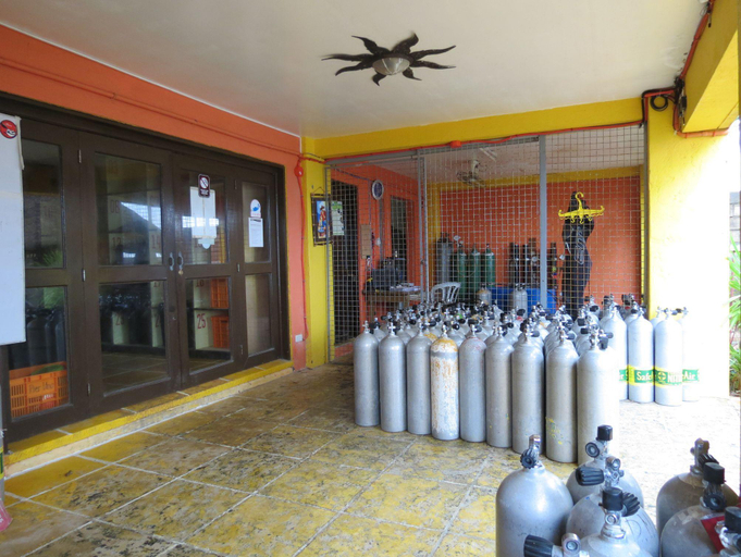 Others 5, Pier Uno Dive Resort, Mabini