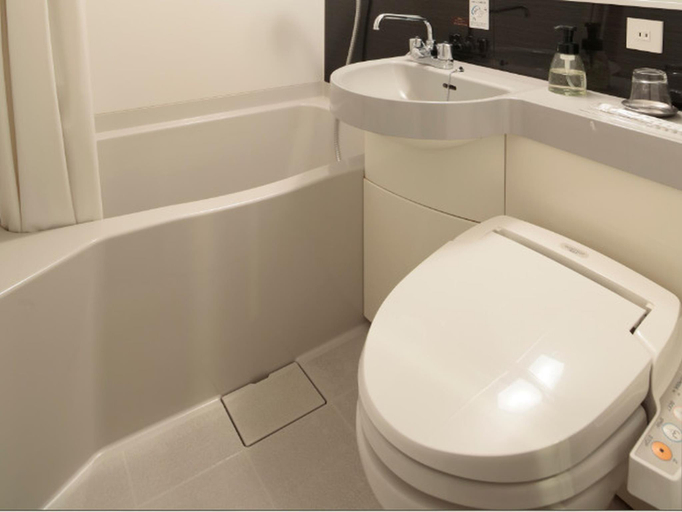Bathroom 4, CANDEO HOTELS Kikuyo Kumamoto Airport, Ōzu