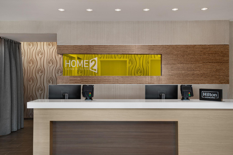 Public Area 2, Home2 Suites by Hilton Long Island Brookhaven, Suffolk
