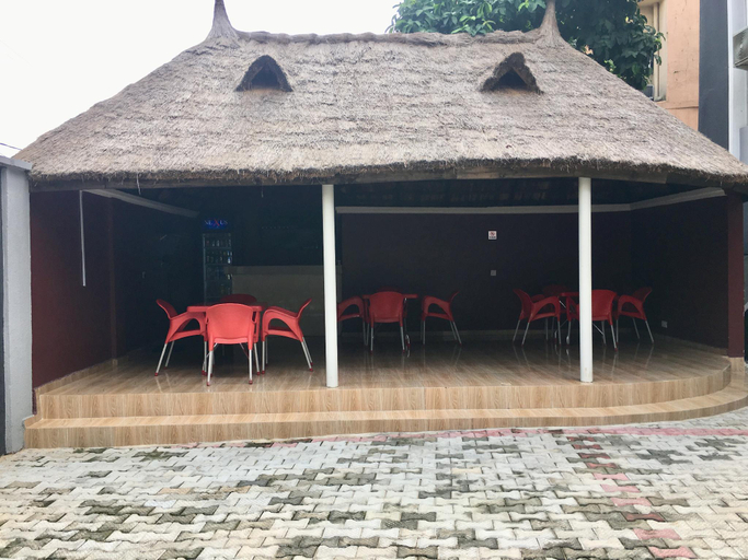 Others 4, Choice Suites II, Kosofe