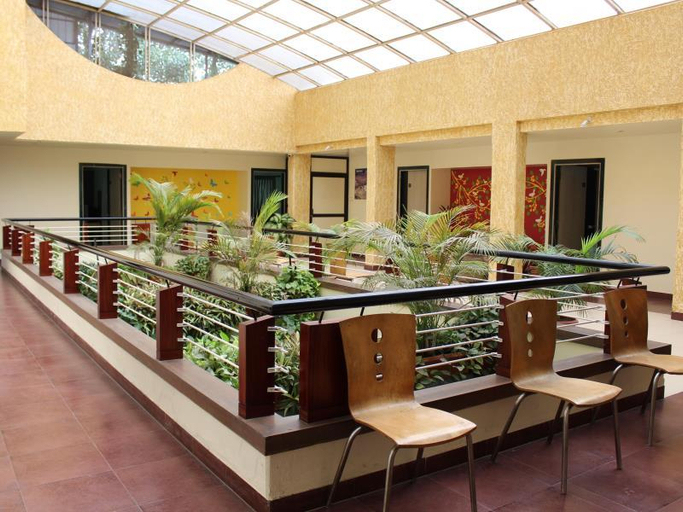 Public Area 3, Hotel Cool Palace, Nashik