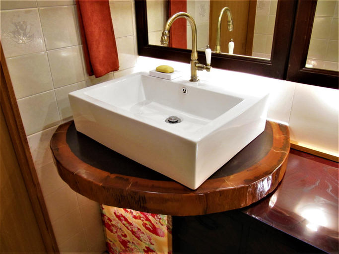 Bathroom 4, Dyeing and Hostel Nakashimaya - Female only, Kumamoto