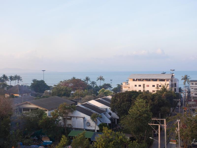 Others 5, OYO R-con Sea Terrace, Pattaya