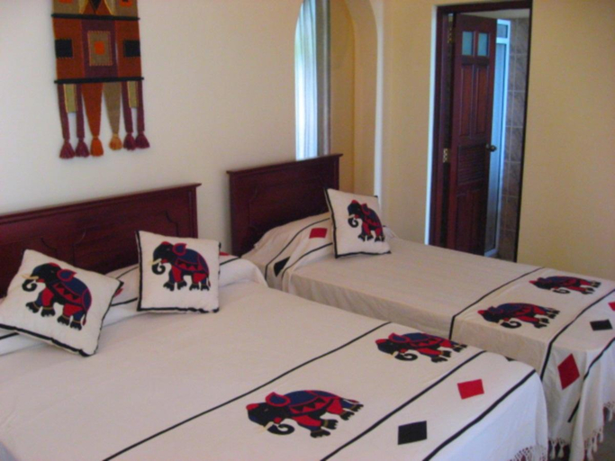 Bedroom, Hotel Amanda Hills, K.F.G. & G. Korale