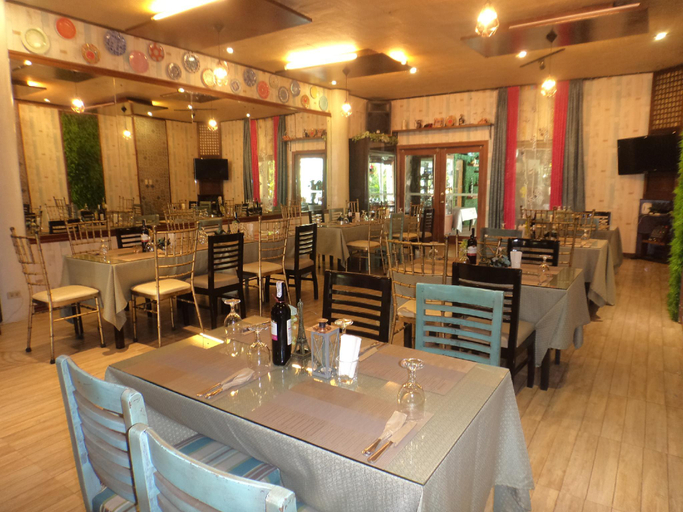 Food & Drinks 5, Filipiniana Hotel Calapan, Calapan City