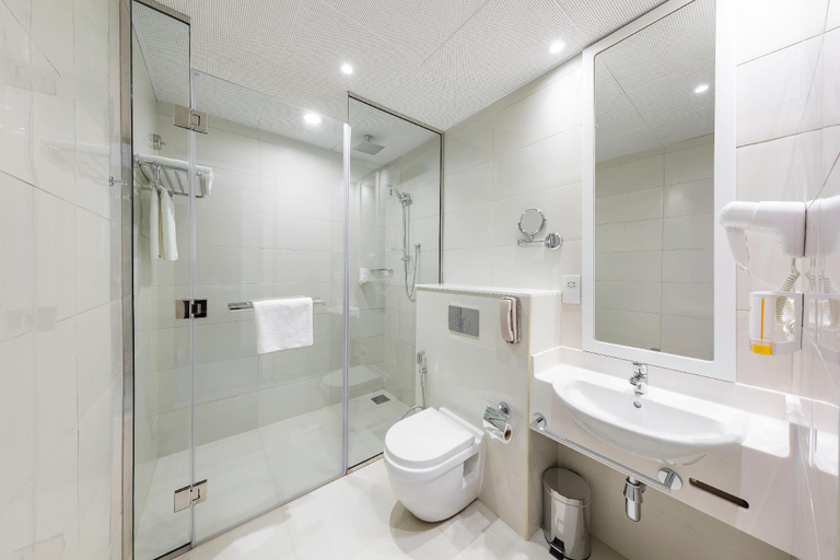 Bathroom 5, Citymax Hotel Al Barsha, Dubai