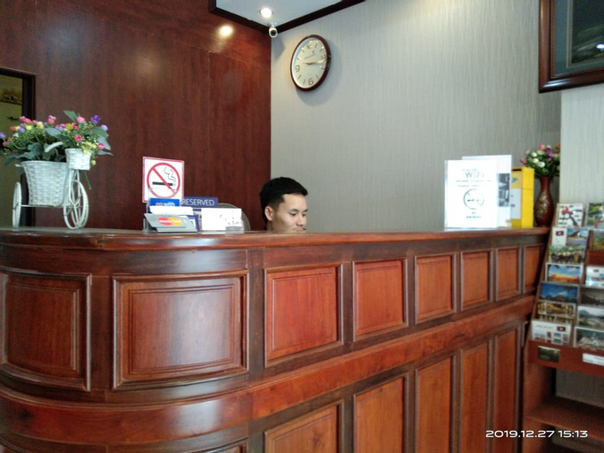 Others 5, Sinnakhone hotel, Vientiane