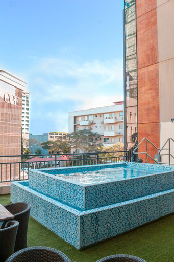 The B Hotel, Muntinlupa
