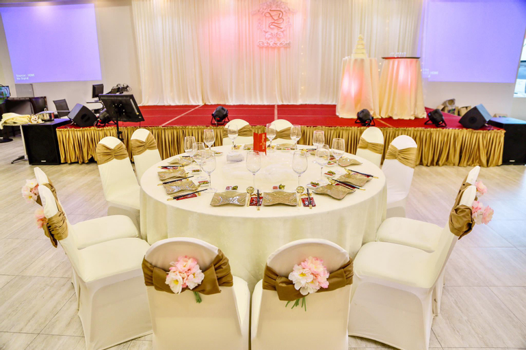 Food & Drinks, Angsoka Hotel Teluk Intan, Hilir Perak