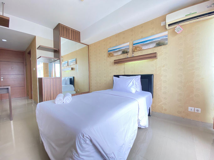Comfy Studio Premium at Beverly Dago Apartment By Travelio, Bandung